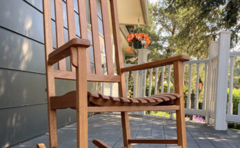 How to buy an outdoor rocking chair
